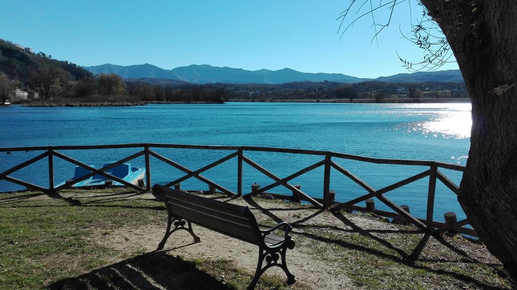 La Casa Sul Lago Posta Fibreno Exterior foto