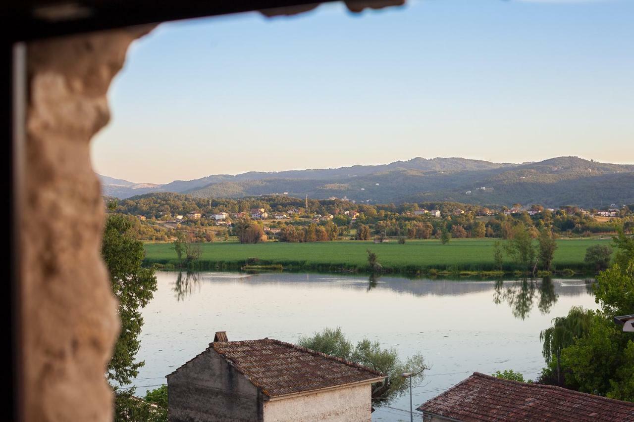 La Casa Sul Lago Posta Fibreno Exterior foto